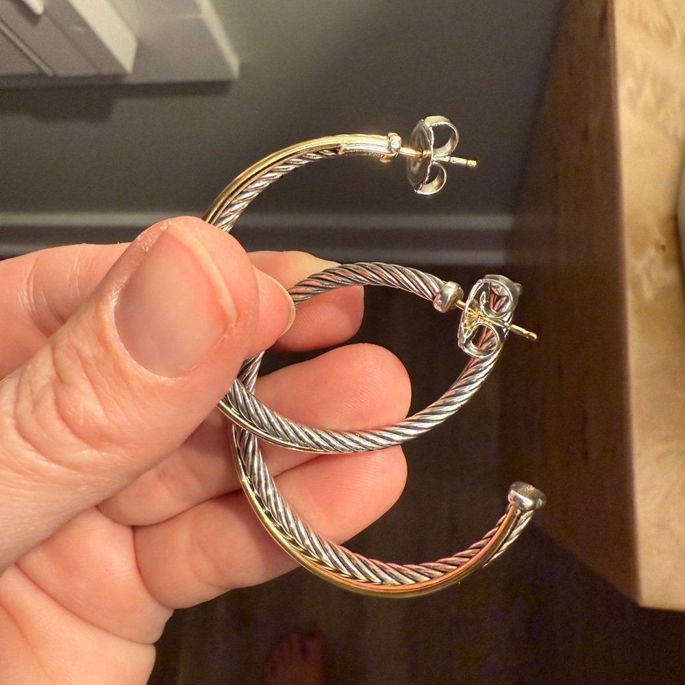 David Yurman Crossover Hoop Earrings in Sterling Silver with 18K Yellow Gold